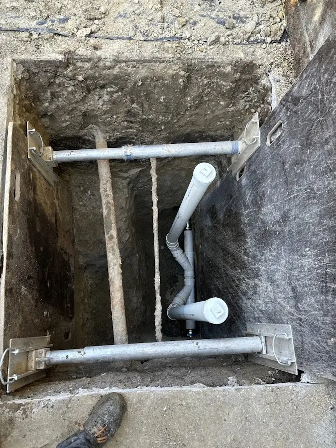Experienced plumber completing Gas Line Repair work in Fox Farm-College